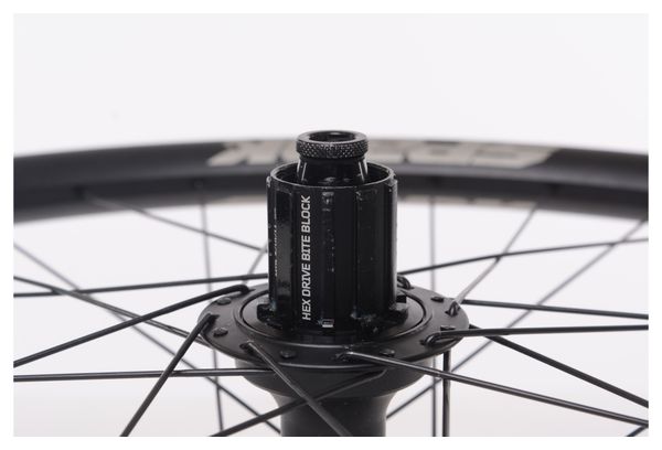 Refurbished Product - Spank Spike Race 33 Rear Wheel 150x12mm with Adapter 157x12mm / Tubeless Ready / 32 Holes 27.5'' Black