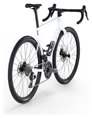 BMC Teammachine SLR 01 Tre Sram Force AXS 12V 700mm Bianco 2026 Bici da Strada