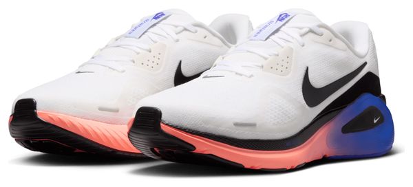 Nike Structure 26 hardloopschoenen wit/blauw/roze voor heren