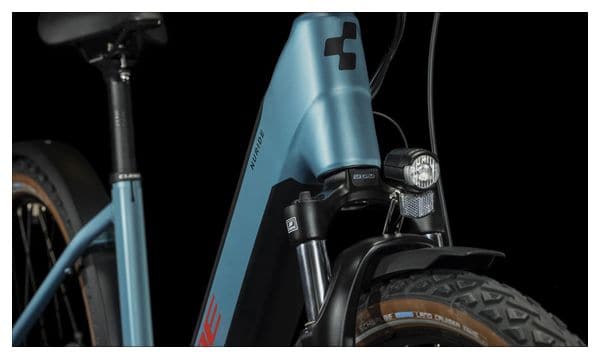 Cube Nuride Hybrid Performance 500 Allroad Bicicleta eléctrica híbrida de fácil acceso Shimano Alivio 9S 500 Wh 29'' Metal Azul 2023
