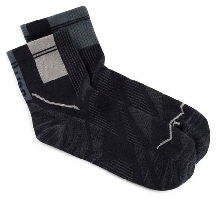Buff Coolnet Quarter CQ Socks Black