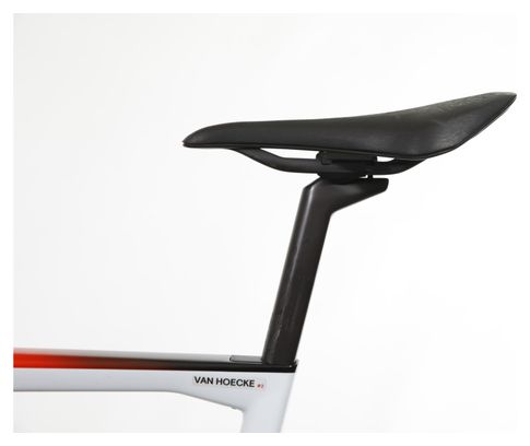 Team Pro Bike Product - BMC Team Machine SLR01 Campagnolo Super Record EPS 12v Team AG2R Citroën 'Geoffrey Bouchard'