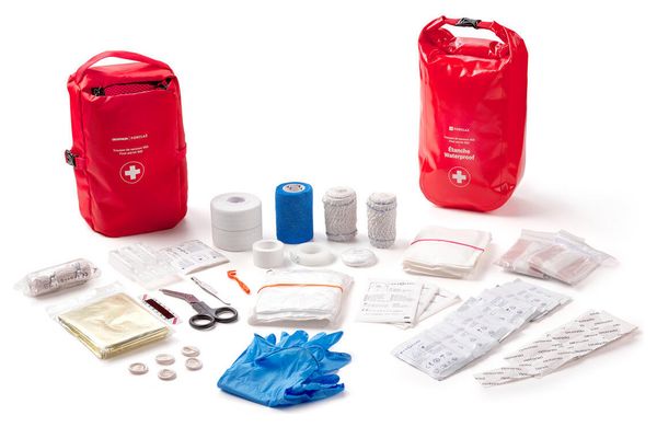 Forclaz 900 Red Waterproof 1st Aid Kit (80 stuks)