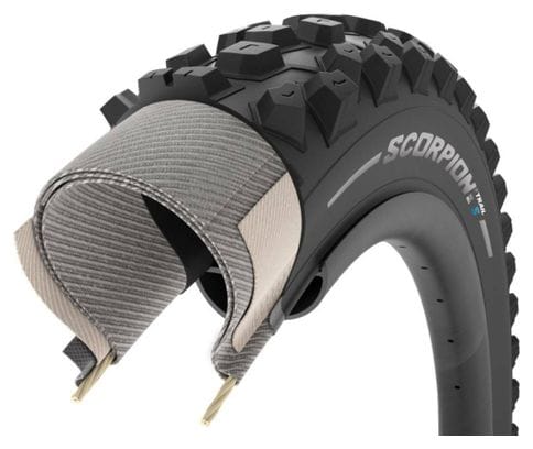 Pneu Pirelli Scorpion Trail Soft 27.5X2.4