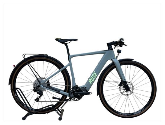 Produit reconditionné . Rose Backroad Plus EQ Urban XT 2023 . Vélo gravel électrique . Rose . très bon état