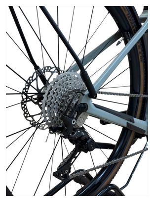 Produit reconditionné . Rose Backroad Plus EQ Urban XT 2023 . Vélo gravel électrique . Rose . très bon état