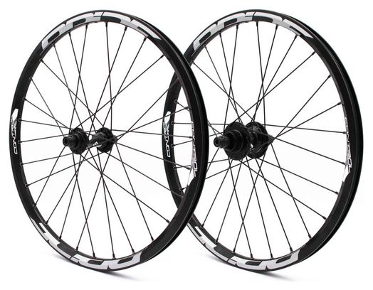 Pair of Pride Racing Control Expert Disc 28H wheels