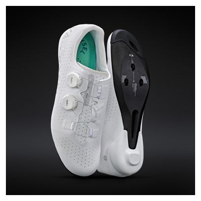 Van Rysel RCR Road Shoes White