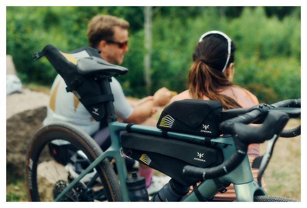 Apidura Racing Top Wiggle Top Tube Bag Apidura Backcountry Top