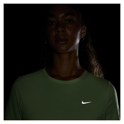 Maglia a maniche corte Nike Dri-Fit Tempo Yellow da donna