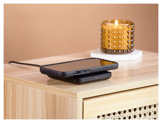 Quad Lock Home/Office Wireless Charging Pad
