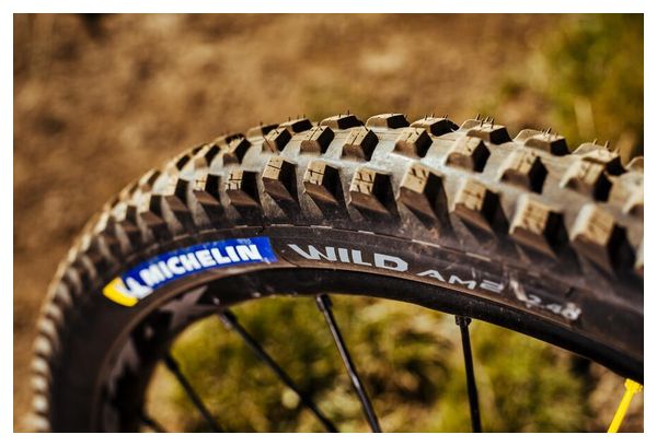 Pneu VTT Michelin Wild AM2 Competition Line 29'' Tubeless Ready Souple Gravity Shield GUM-X E-Bike Ready