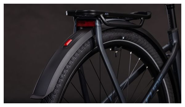 VTC Électrique Cube Kathmandu Hybrid One 800 Trapeze Shimano Cues 10V 800 Wh 700 mm Gris Metallic 2026