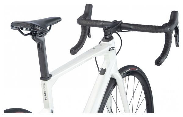 BMC Roadmachine Three Road Bike Shimano Ultegra Di2 12S 700 mm Metallic Off-White 2023