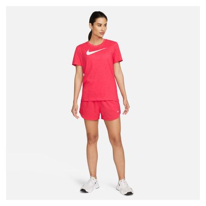 Camiseta de manga corta Nike Dri-Fit <strong>Swoosh</strong> para mujer Rojo
