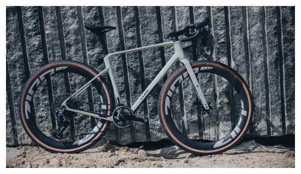 Vélo Cube Nuroad C:62 SLX reedbeige chrome 2026