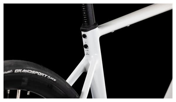 Cube Attain SLX Bicicleta de carretera Shimano 105 12S 700 mm Algodón Blanco Gris 2025