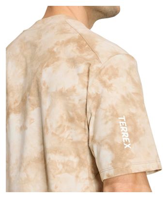 Camiseta de manga corta adidas Terrex Multi Spray Dye Beige para hombre