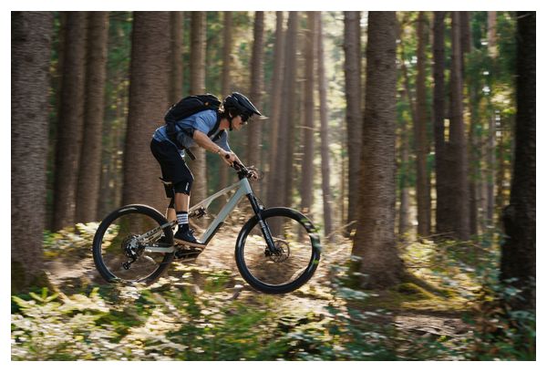 VTT Électrique Tout-Suspendu Cube AMS Hybrid One44 C:62 Race 400X Sram 12V 400 Wh Bosch 60 Nm 29'' Vert Beige Reed 2026