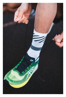 Incylence Disrupts Running Socks White