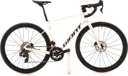 Produit reconditionné · Giant Defy Advanced Pro 1 AXS 12V · Blanc / Vélo de route | Très bon état