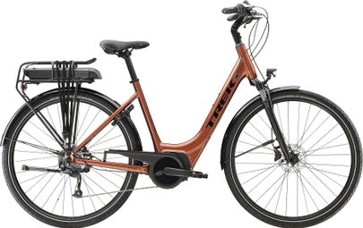 Vélo de Ville Électrique Trek Verve+ 1 Lowstep Shimano Tourney/Altus 8V 400 Wh Orange Foncé 2023