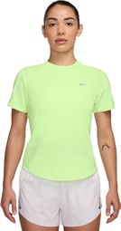 Maillot manches courtes Nike Dri-Fit Swift Vert Femme