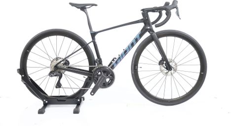 Produit Reconditionné · Vélo de route GIANT Defy Advanced Pro 0 2025 · Bon état