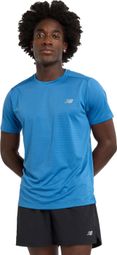 Maillot de manga corta azul para hombre New Balance Sport Essentials