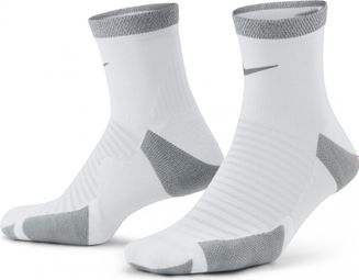 Nike Spark Cushion Calzini Alla Caviglia Bianco Unisex