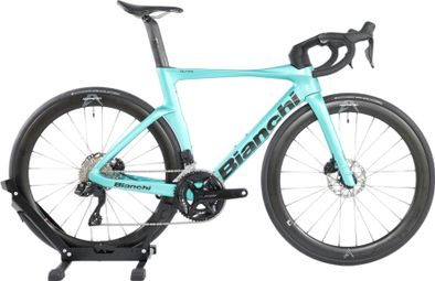 Produit Reconditionné · Vélo de route BIANCHI Oltre Comp 105 Di2 2026 · Très bon état