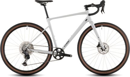 Vélo de Gravel Cube Nuroad EX Shimano GRX 12V 650b Blanc Cotton Gris 2026