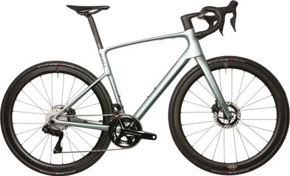 Scott Addict Premium Road Bike with Shimano Dura-Ace 12-speed