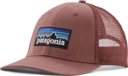 Patagonia P-6 Logo Lopro Trucker Cap Unisex Violett