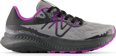 Zapatillas <strong>New Balance Nitrel v</strong> 5 Trail Running Mujer Gris Violeta