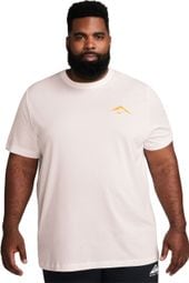 Camiseta de manga corta <strong>Nike Dri-Fit Trail Beige Logo</strong>