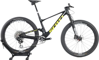 Produit Reconditionné · VTT SCOTT Spark RC SL World Cup Nino Edition 2022 · Bon état