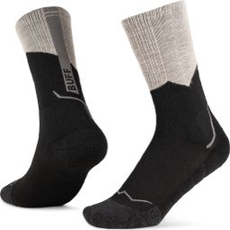 Buff Merino Midweight Crew Socks - Black