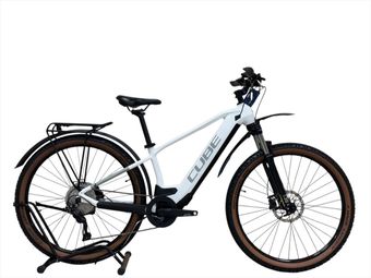 Produit reconditionné . Cube Reaction Hybrid One Allroad 625 Shimano 2022 . VTT électrique . Cube . très bon état