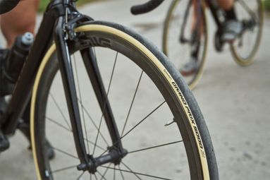 Pneu Route Continental GP 5000 700 mm Tubetype Souple Vectran Breaker BlackChili Flancs Cream — vue 4