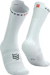 Chaussettes Compressport Pro Racing Socks v4.0 Bike Blanc/Noir 