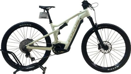 produit reconditionné . Focus Thron² 6.8 Shimano XT 2023 . VTT électrique .  Focus . très bon état