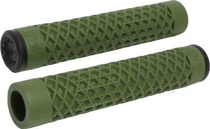 Ein Paar Odi Vans Cult 143mm Grips Grün