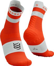 Compressport Pro Racing V4.0 Run High Socken Orange/Weiß