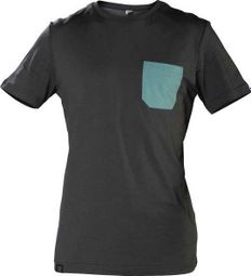 T-Shirt mit einfarbiger Tasche Snap Climbing