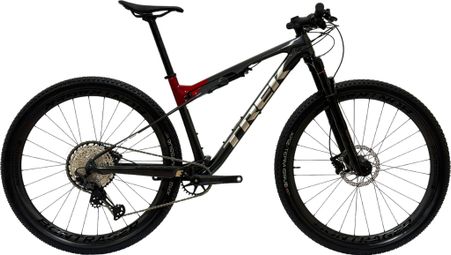 Produit reconditionné . Trek Supercaliber 9.7 Carbon XT 2023 . VTT . Trek . très bon état