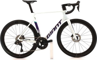 Produit reconditionné · Giant Propel Advanced 1 Di2 12V · Blanc / Vélo de route | Bon état