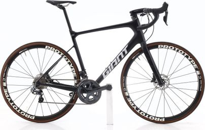 Produit reconditionné · Giant Defy Advanced Pro Di2 · Noir / Vélo de route | Très bon état
