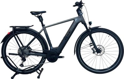 produit reconditionné . Cube Kathmandu Hybrid SLT 750 Shimano XT 2022 . Vélo électrique . Cube . très bon état