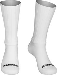 Chaussettes AERO – Blanches – Performance et Confort Vélo Route